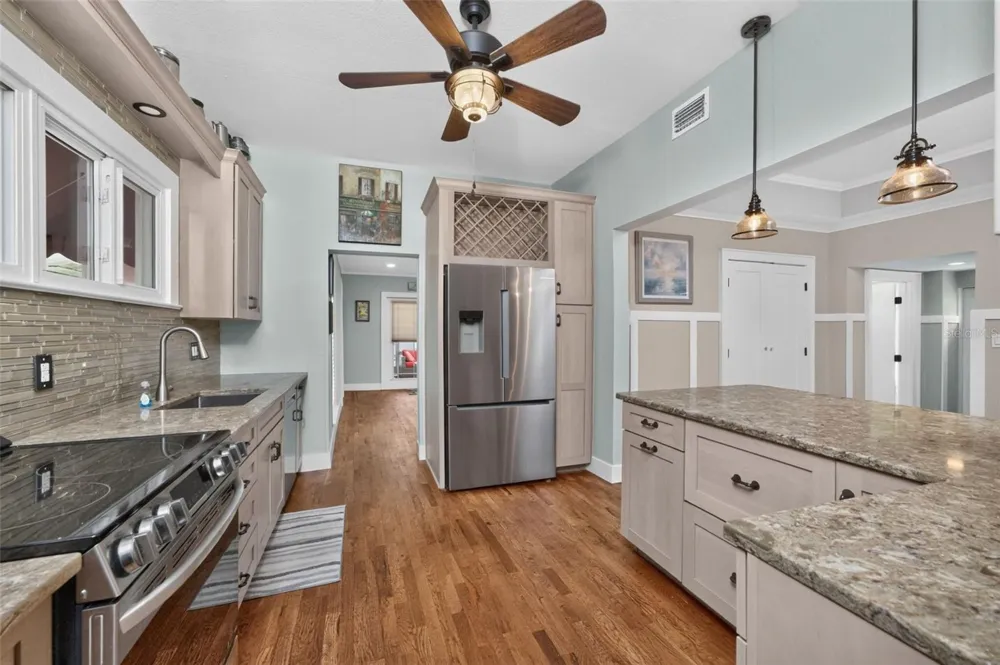 502 W MARION AVENUE Punta Gorda, FL 33950