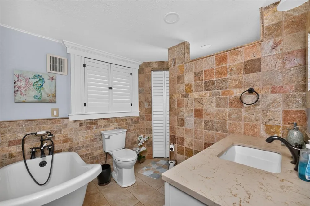 502 W MARION AVENUE Punta Gorda, FL 33950