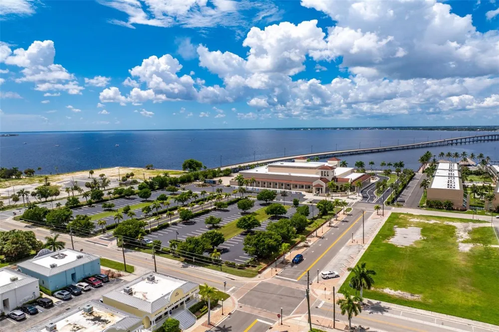 502 W MARION AVENUE Punta Gorda, FL 33950