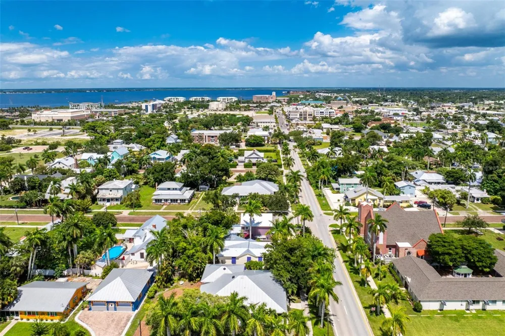 502 W MARION AVENUE Punta Gorda, FL 33950