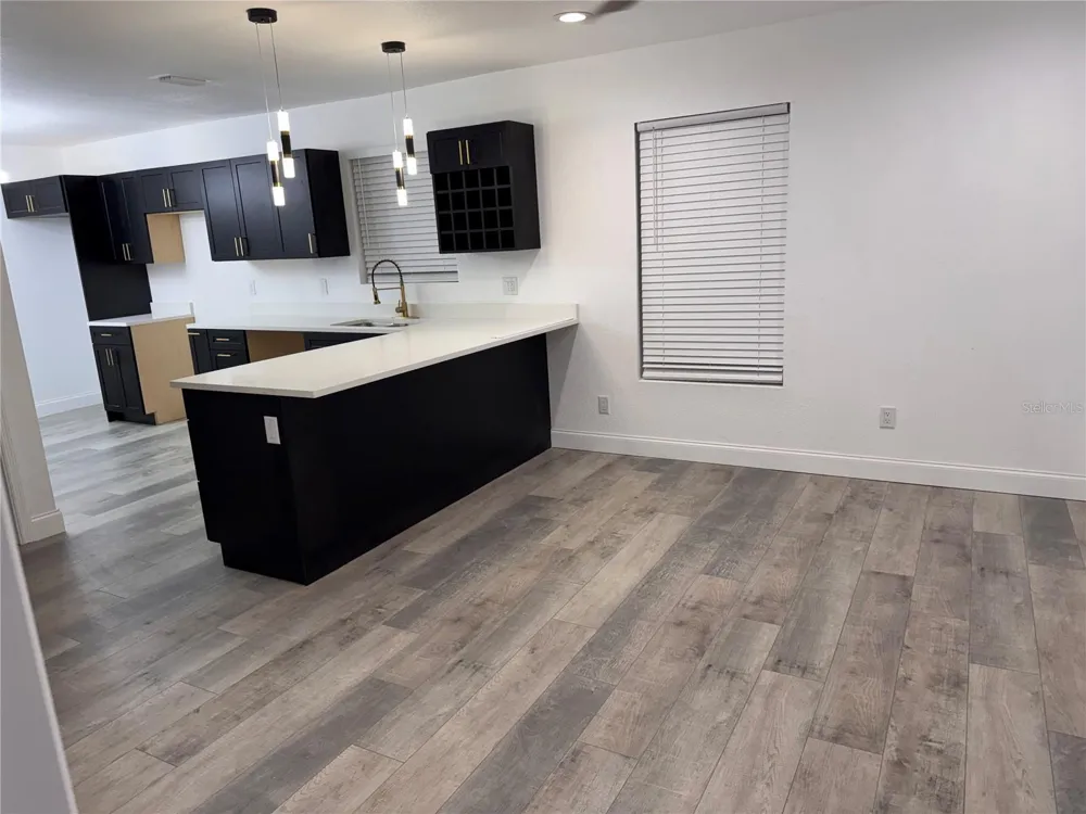 2548 LANGDON AVENUE S St Petersburg, FL 33712
