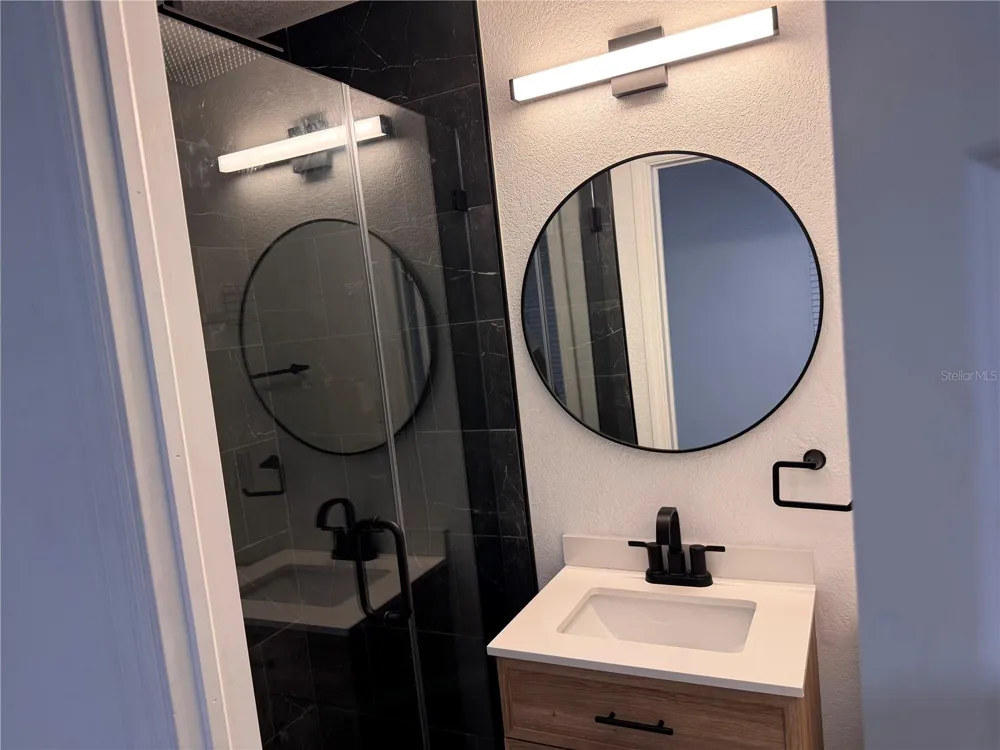 2548 LANGDON AVENUE S St Petersburg, FL 33712
