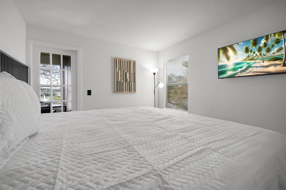 5168 CONROY ROAD #35 Orlando, FL 32811