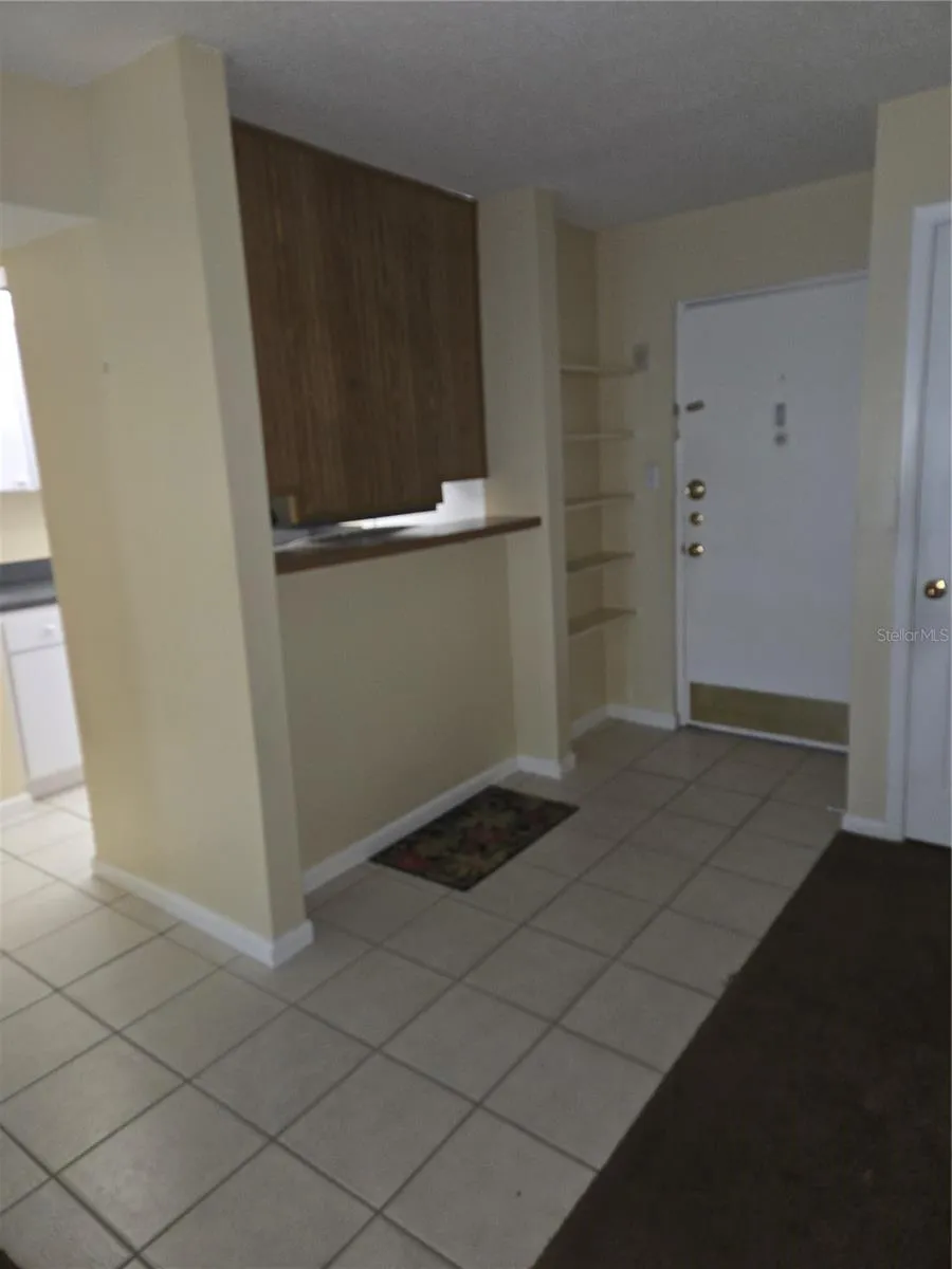 2302 S MANHATTAN AVENUE #214 Tampa, FL 33629