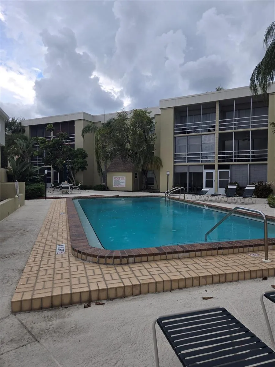 2302 S MANHATTAN AVENUE #214 Tampa, FL 33629