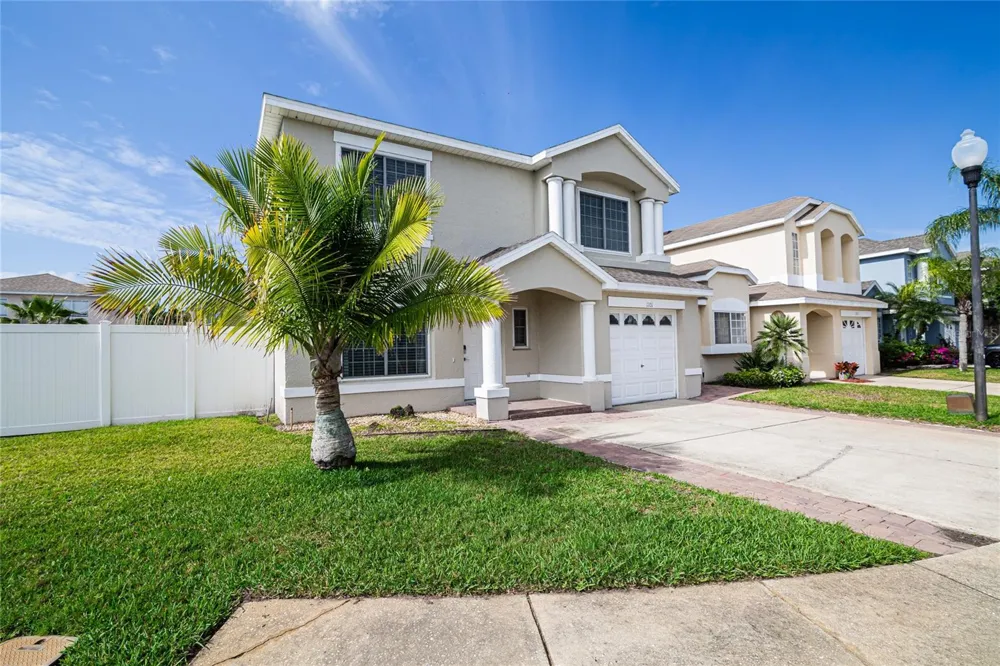 1101 SANDESTIN WAY Orlando, FL 32824