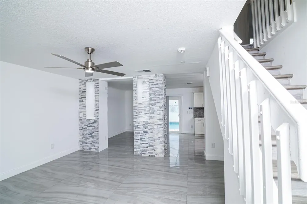 1101 SANDESTIN WAY Orlando, FL 32824