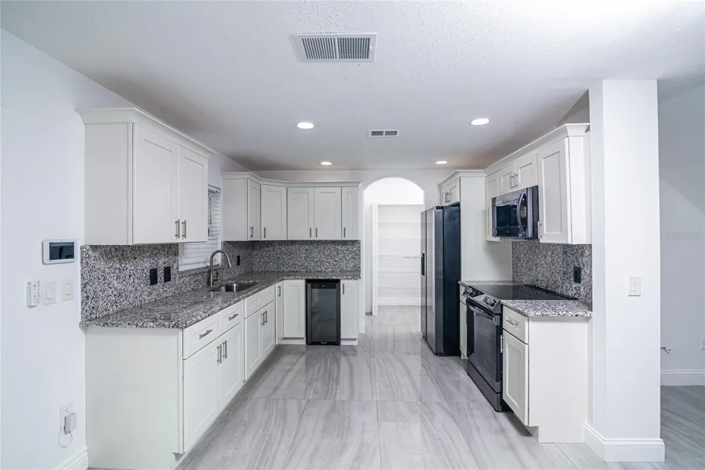 1101 SANDESTIN WAY Orlando, FL 32824