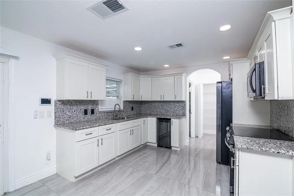 1101 SANDESTIN WAY Orlando, FL 32824