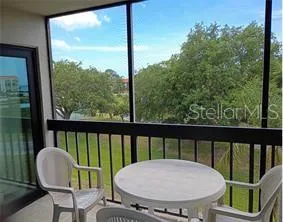 1806 MARINER DRIVE #214 Tarpon Springs, FL 34689