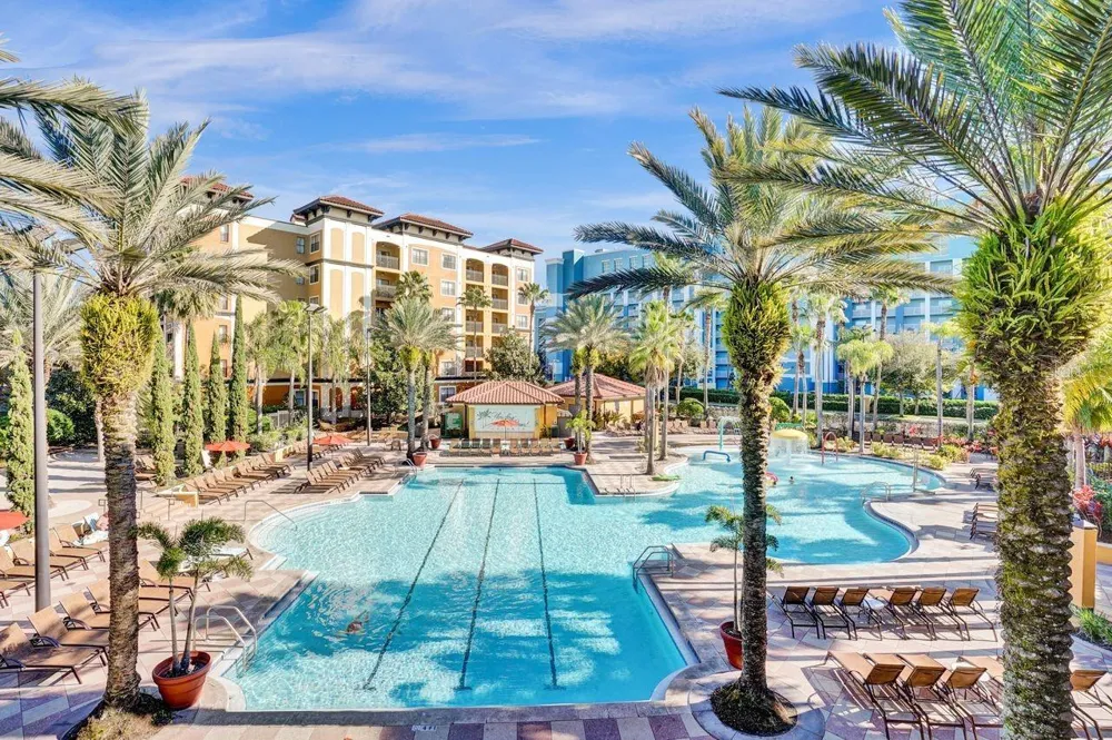 12538 FLORIDAYS RESORT DRIVE #604C Orlando, FL 32821