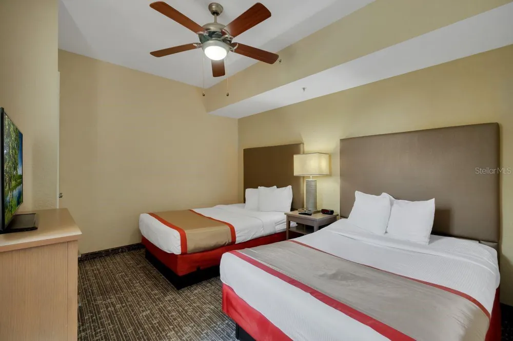 12538 FLORIDAYS RESORT DRIVE #604C Orlando, FL 32821