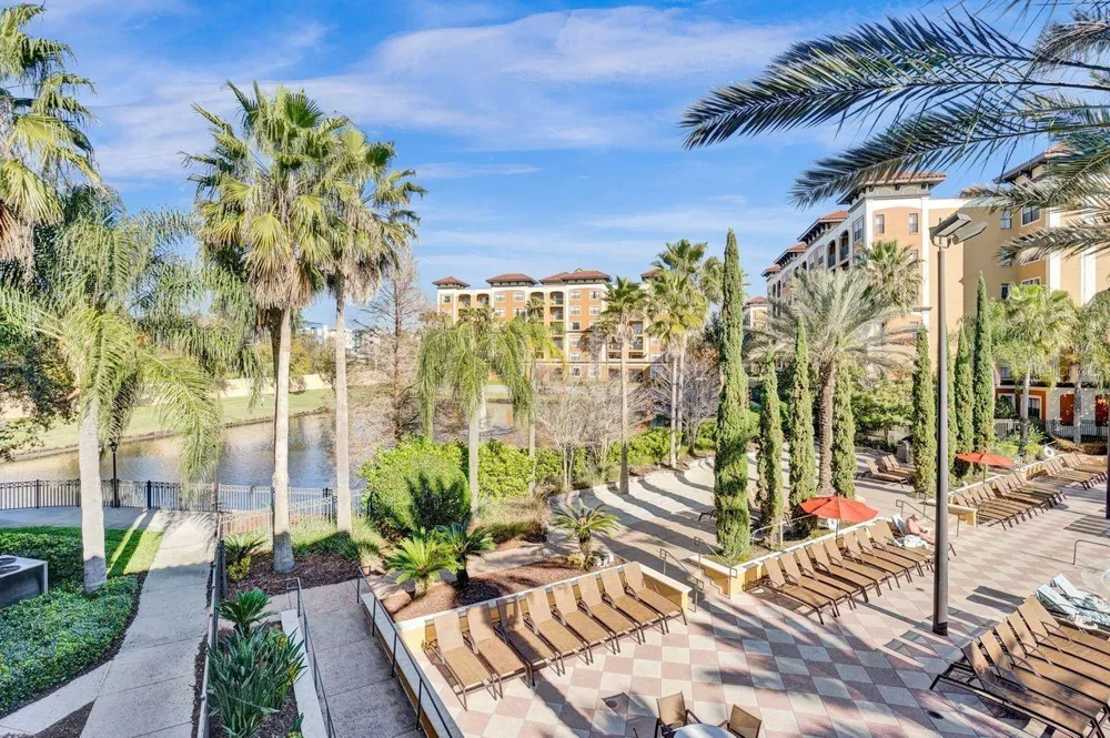 12538 FLORIDAYS RESORT DRIVE #604C Orlando, FL 32821