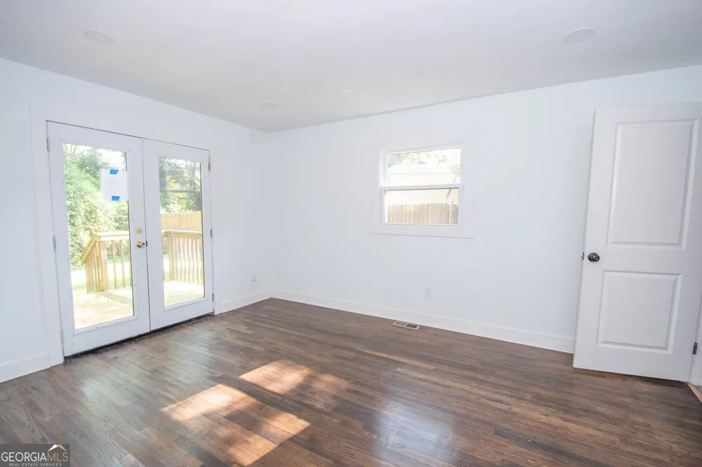 108 Pine CIR Jonesboro, GA 30236