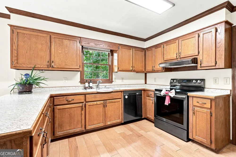 2746 Summercrest LN Duluth, GA 30096