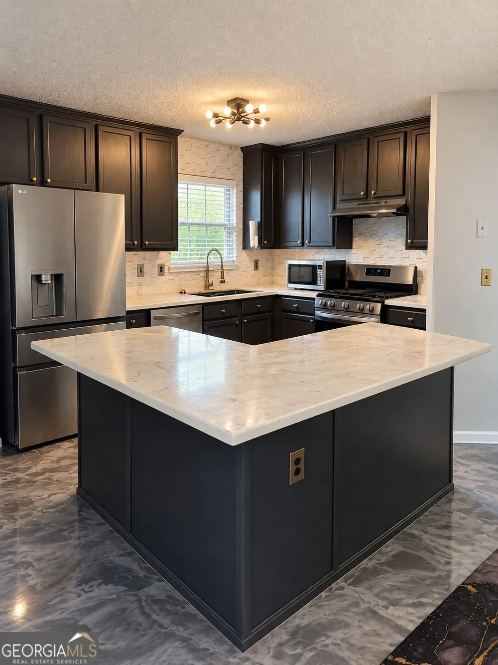 5445 Hilltop PASS Fairburn, GA 30213