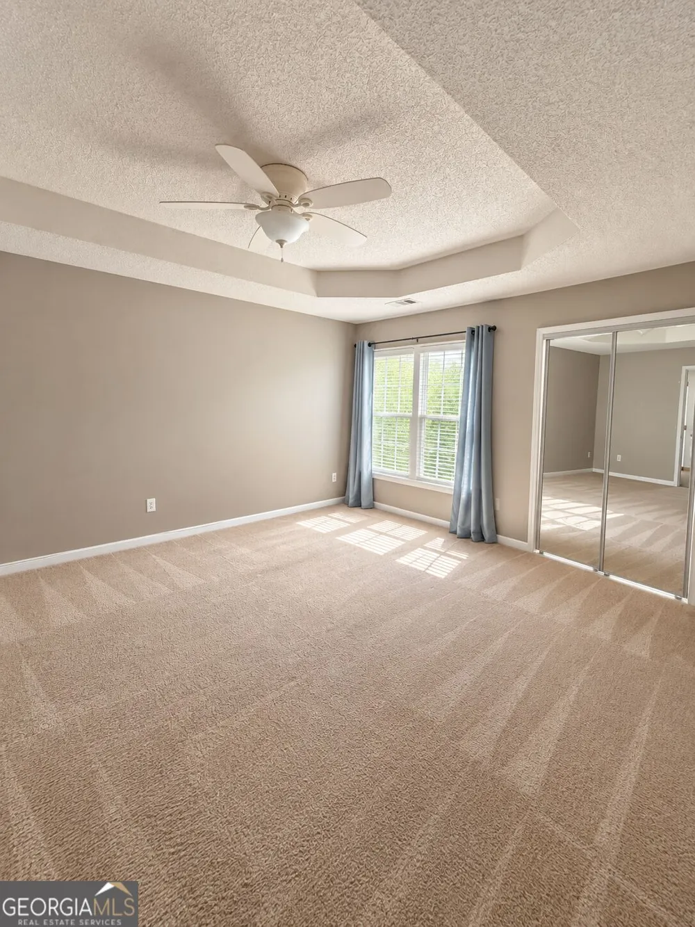 5445 Hilltop PASS Fairburn, GA 30213
