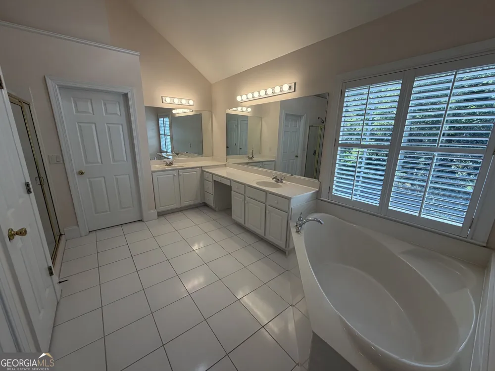 3281 Winthrop CIR Marietta, GA 30067