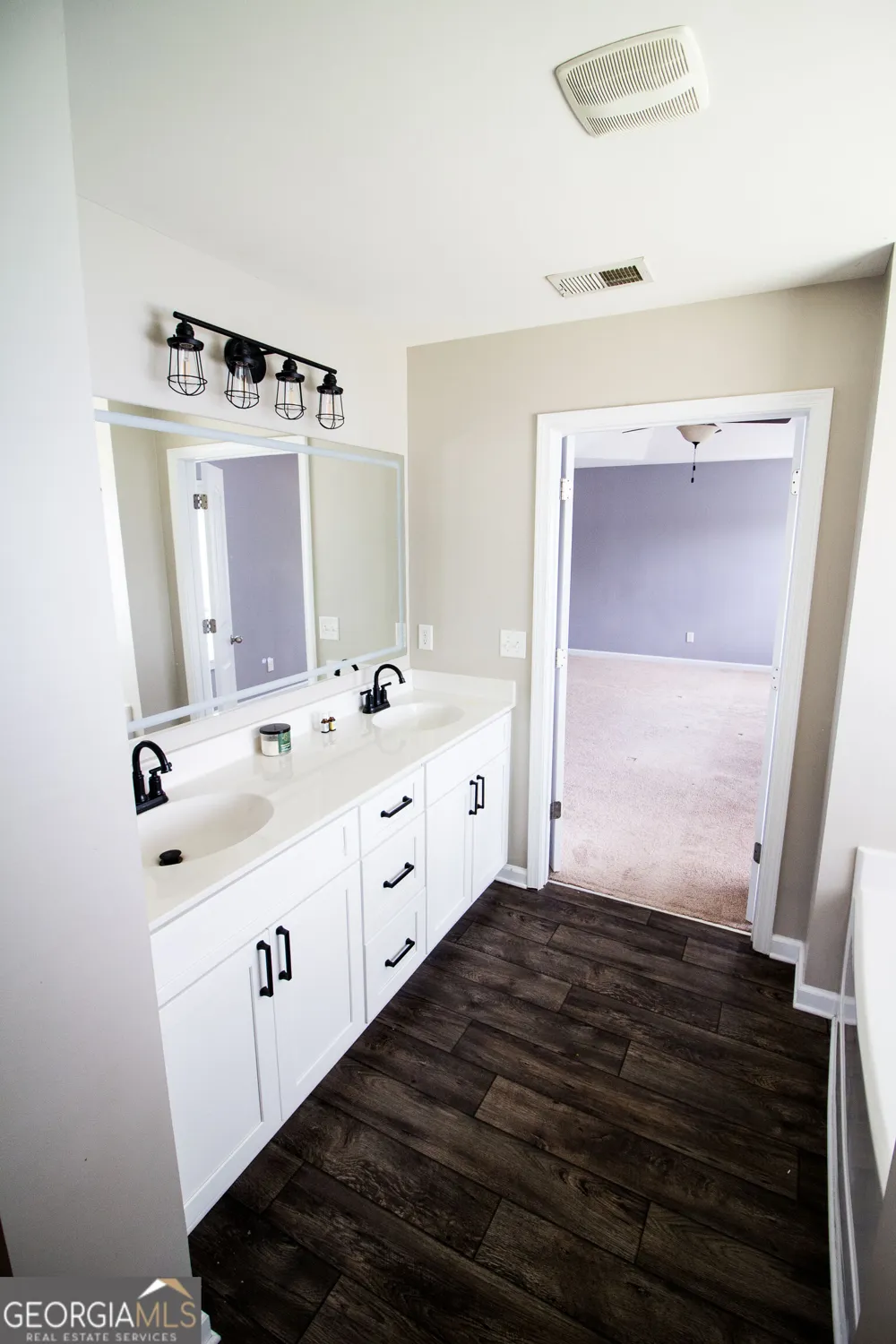 100 Inverness AVE Newnan, GA 30263