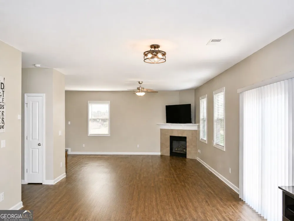 100 Inverness AVE Newnan, GA 30263