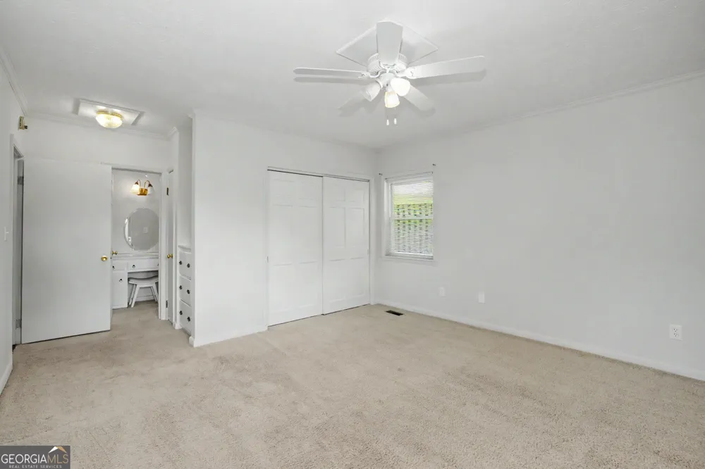 17962 Main ST Woodbury, GA 30293