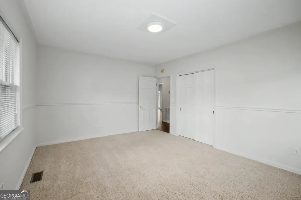 17962 Main ST Woodbury, GA 30293