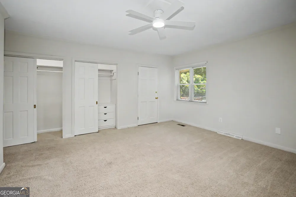 17962 Main ST Woodbury, GA 30293
