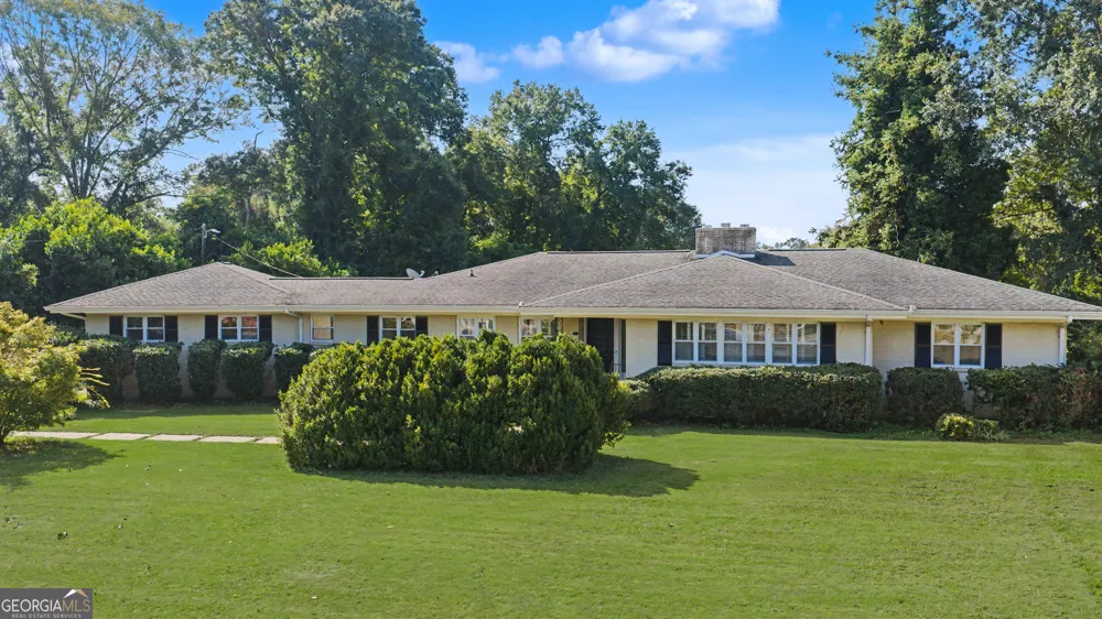 17962 Main ST Woodbury, GA 30293