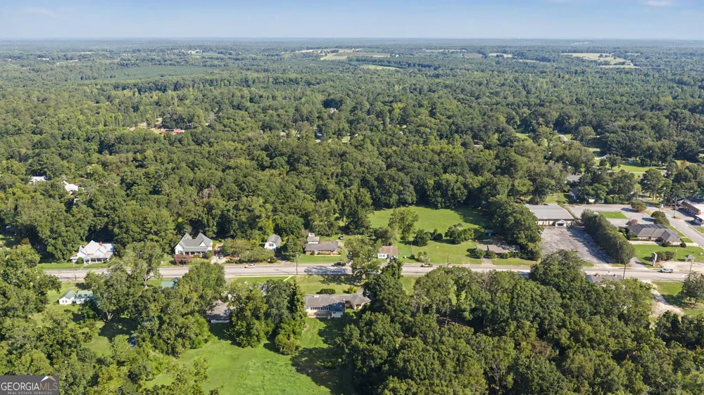 17962 Main ST Woodbury, GA 30293