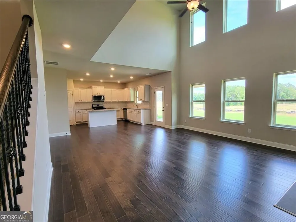 3305 Linstead CT Loganville, GA 30052