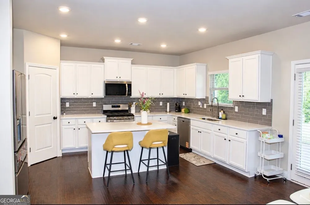 3305 Linstead CT Loganville, GA 30052