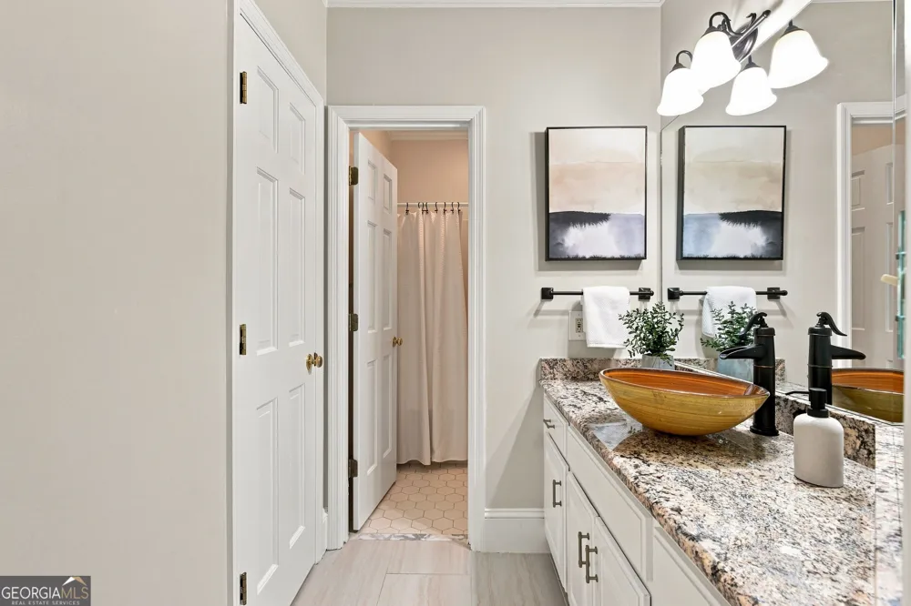 2175 River Cliff DR Roswell, GA 30076