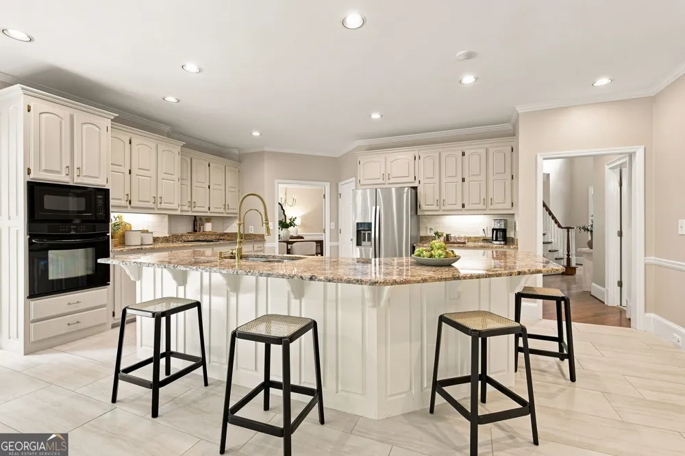 2175 River Cliff DR Roswell, GA 30076