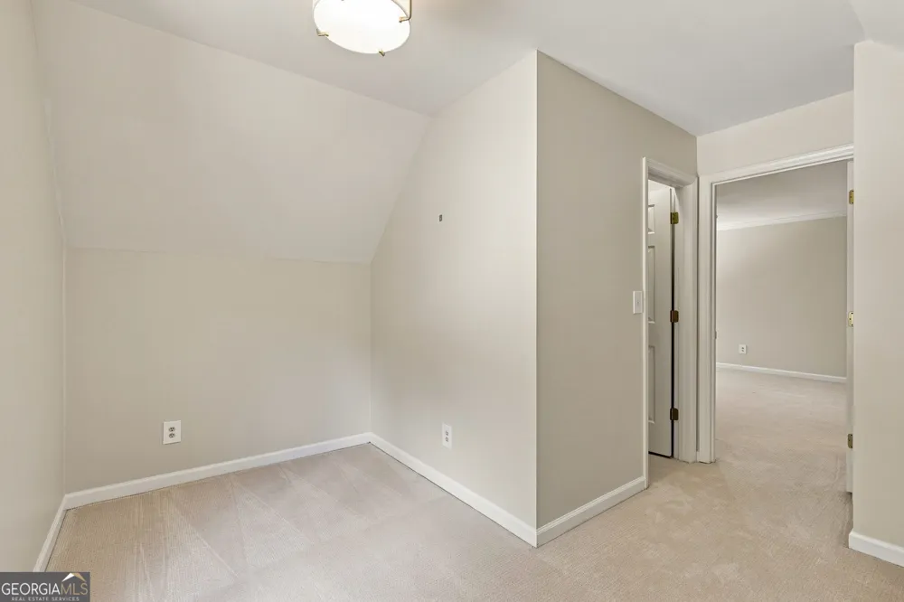 2175 River Cliff DR Roswell, GA 30076