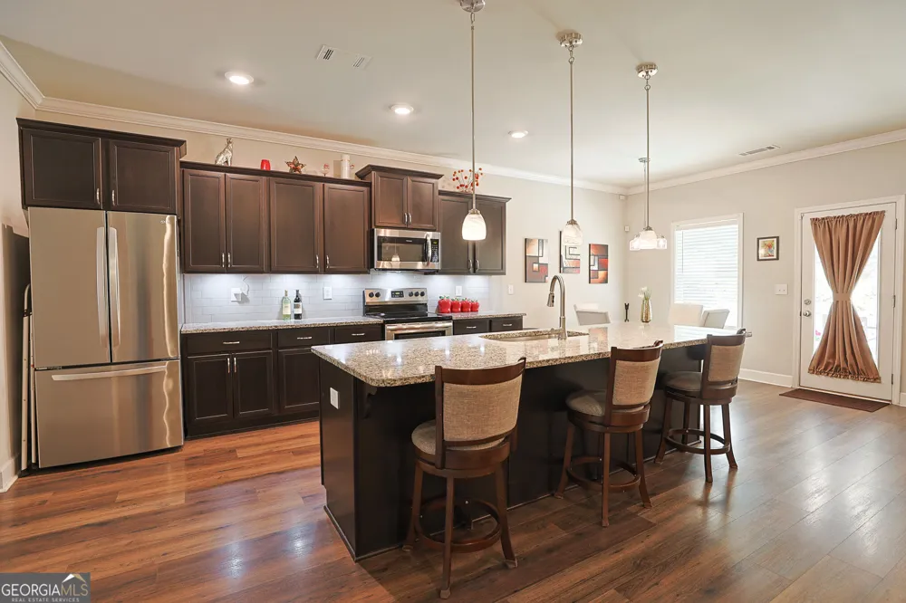 20 Hawthorn LN Covington, GA 30014