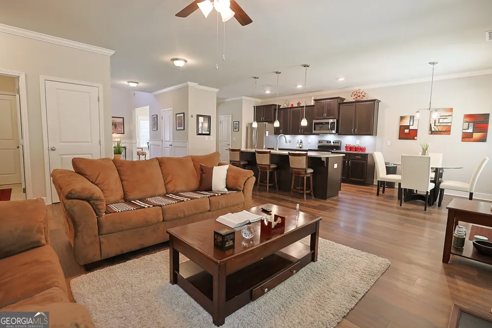 20 Hawthorn LN Covington, GA 30014