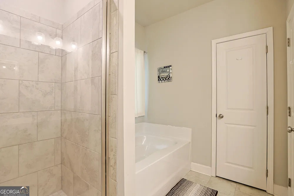 20 Hawthorn LN Covington, GA 30014