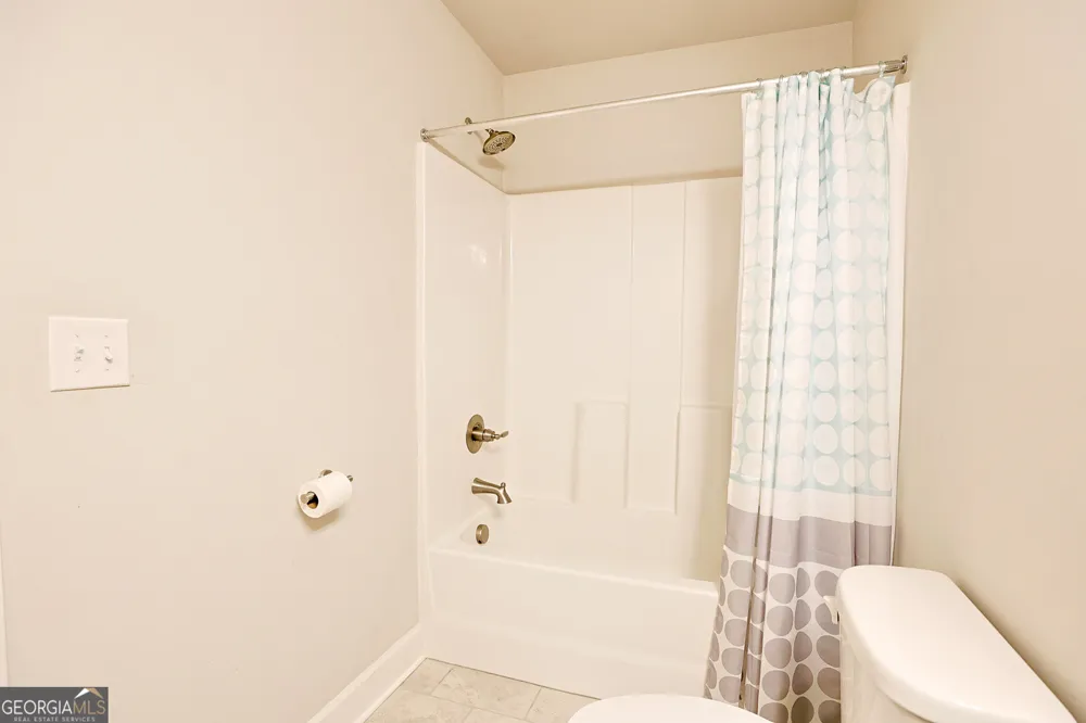20 Hawthorn LN Covington, GA 30014