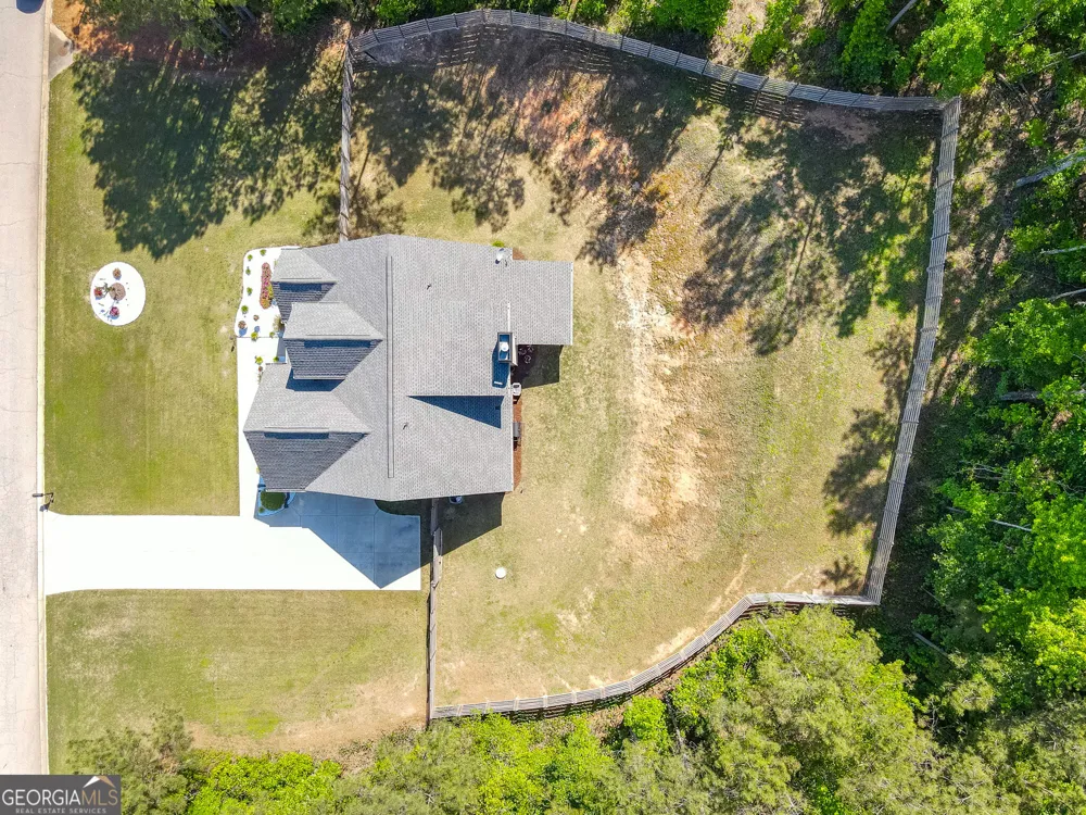 20 Hawthorn LN Covington, GA 30014