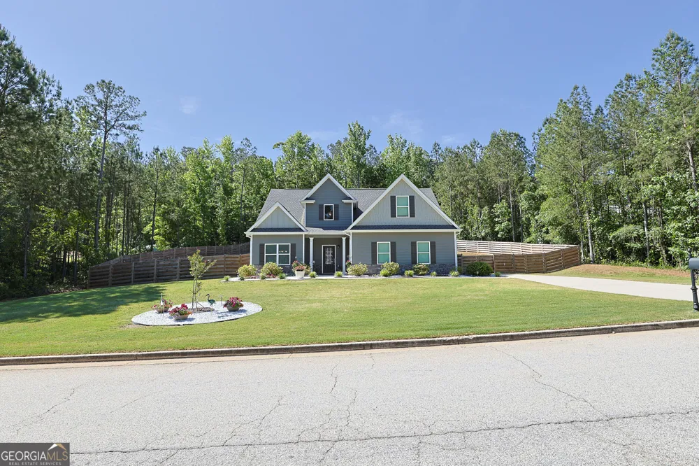 20 Hawthorn LN Covington, GA 30014