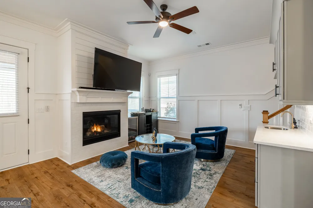 105 Red Bluff DR Athens, GA 30607