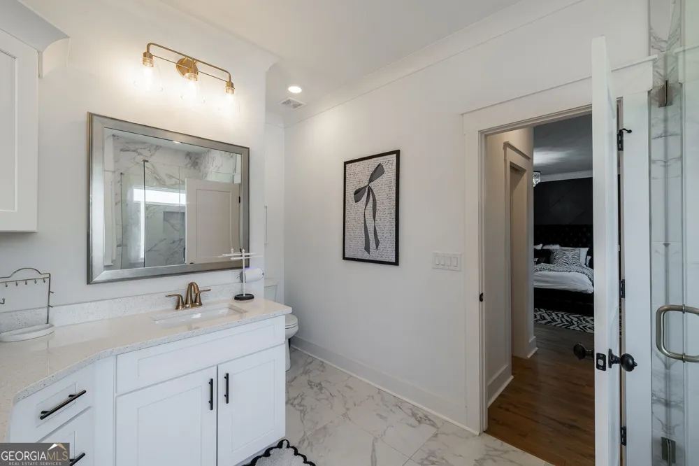 105 Red Bluff DR Athens, GA 30607