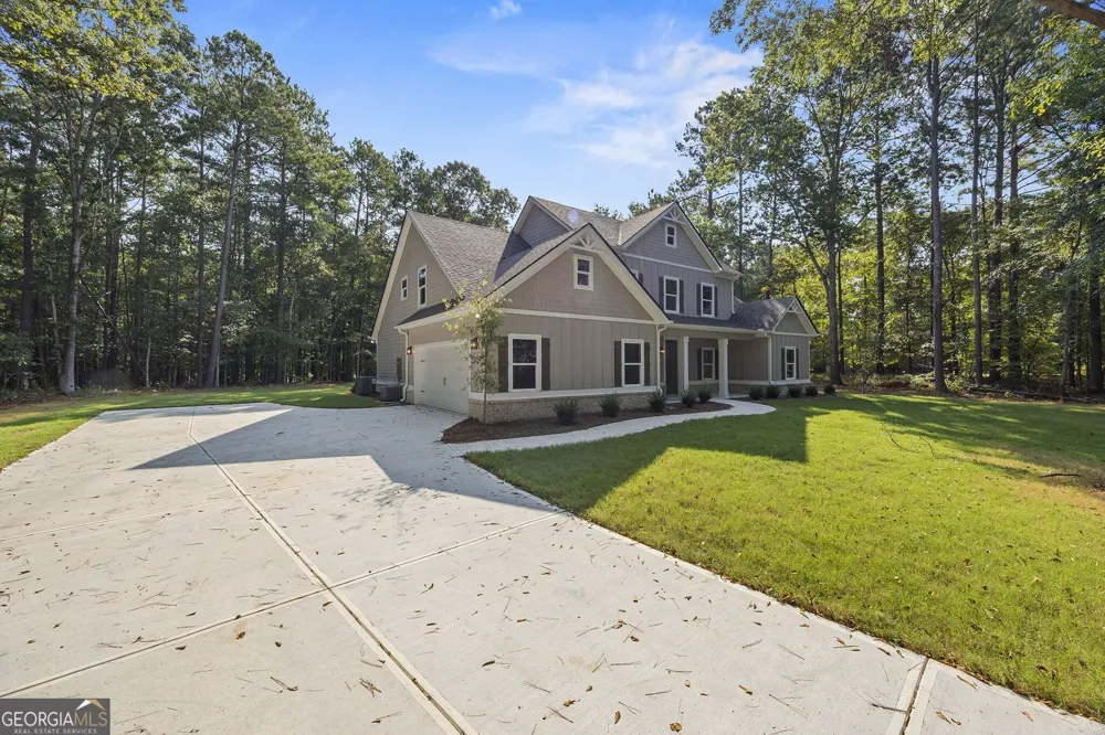 546 Harbour Shores Jackson, GA 30233