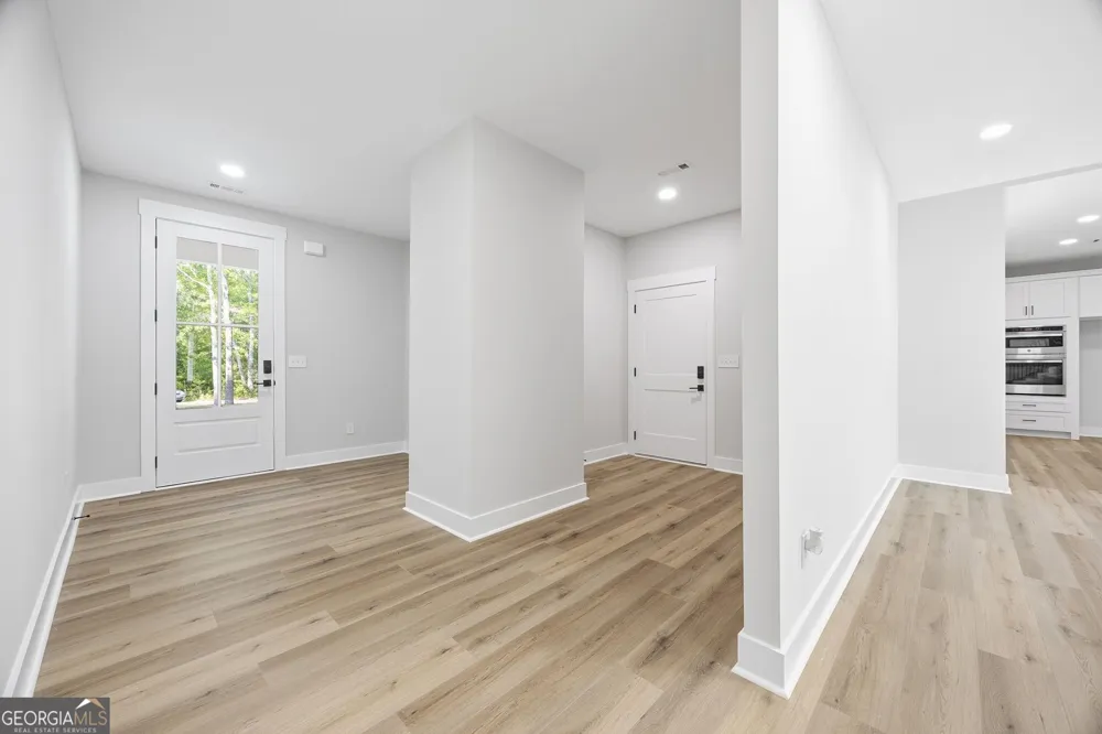 546 Harbour Shores Jackson, GA 30233