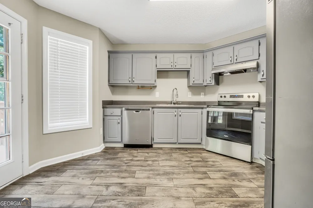 105 Dawn CT Jackson, GA 30233
