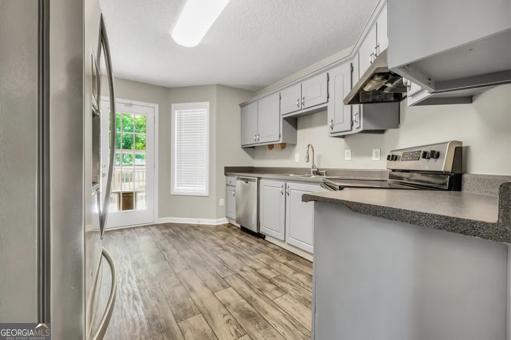 105 Dawn CT Jackson, GA 30233