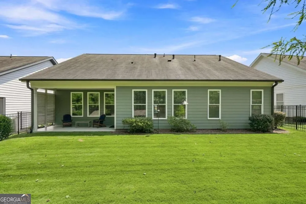 252 Saratoga DR Acworth, GA 30102