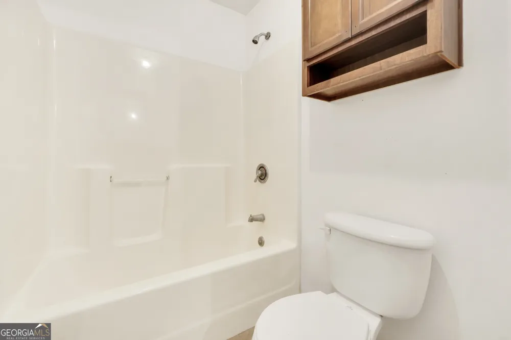 60 Snapdragon LN Covington, GA 30014
