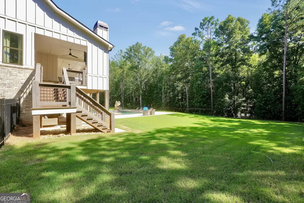 110 Whirlaway CT Forsyth, GA 31029