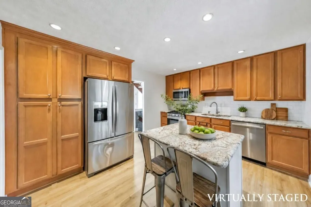 3701 Thornwood WAY Marietta, GA 30062